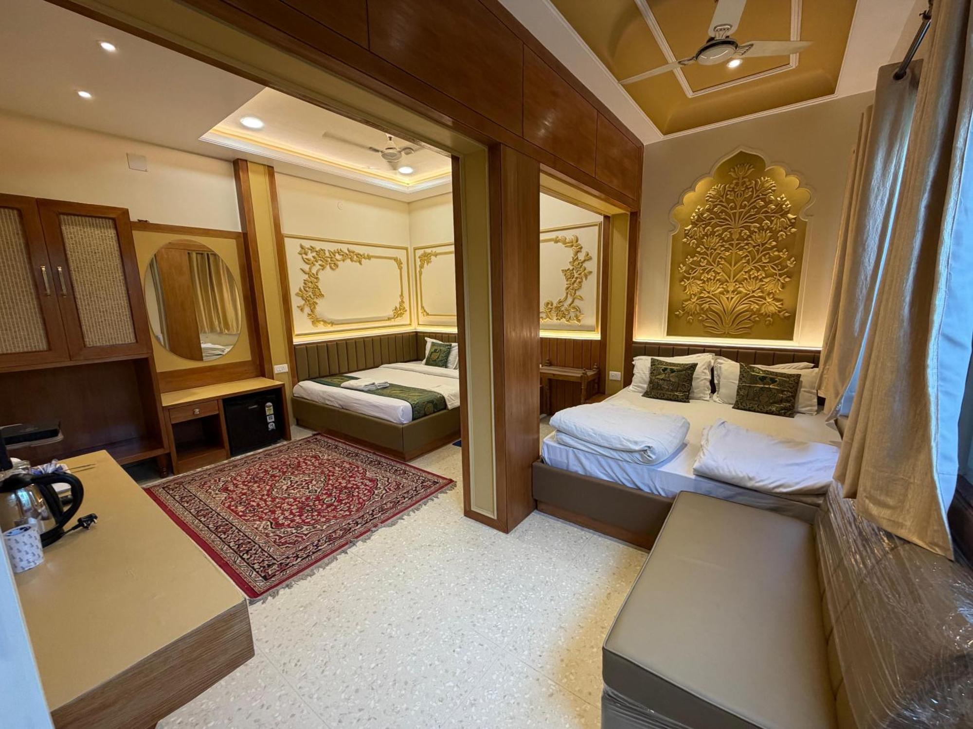 Hotel Temple On Ganges, Varanasi